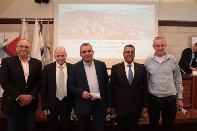 טקס החתימה צילום: יוסי זמיר