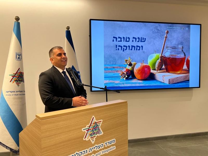 שר העלייה והקליטה, אופיר סופר: ״נמצאים בתקופה מאוד מאתגרת".