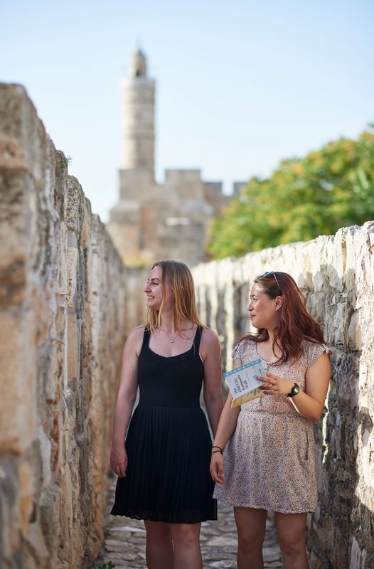 טיילת חומות העיר העתיקה ירושלים צילום יעל הרמן
