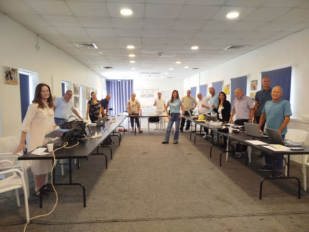 ההכשרה, שהחלה עם חששות טכנולוגיים, אתגרי קשב וספקות לגבי יעילות הכלים בניהול העסק היומיומי