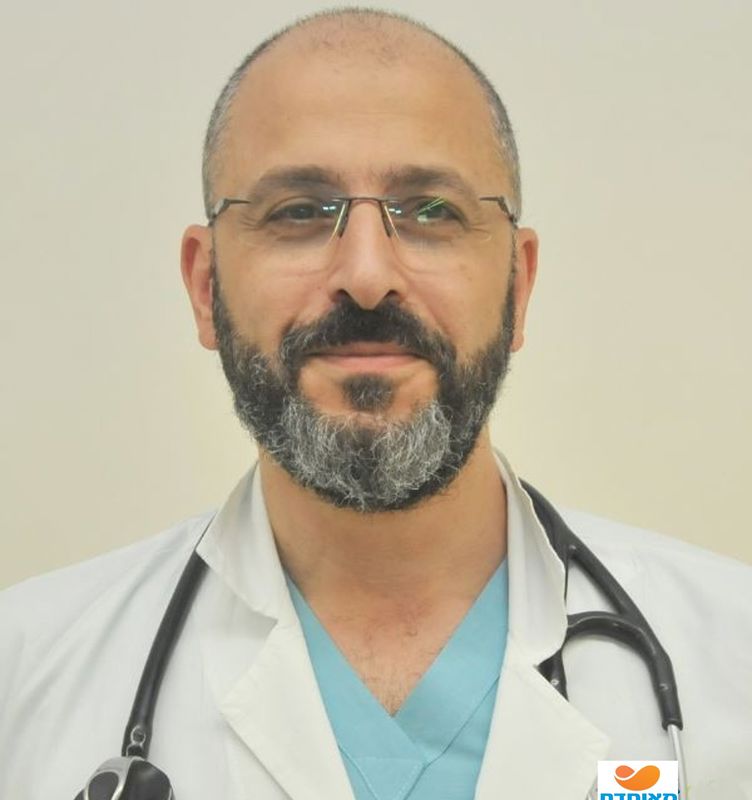 ד"ר עבדל-רחמן "הפגיעה בשעות השינה במהלך חודש הטורניר אינה מסתכמת רק בעייפות נקודתית ביום שלמחרת, אלא משפיעה ישירות על מערכות התפקוד המרכזיות של גוף האדם".