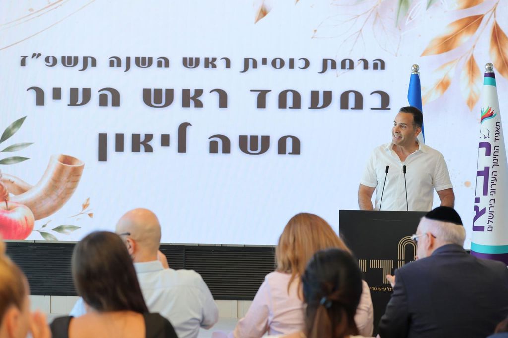 מנכ"ל לביא ברק לוי.