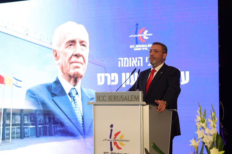 ראש העיר ירושלים, משה ליאון: "אנו מנציחים את שמעון פרס בליבה של ירושלים, בירת ישראל, ומבטיחים כי שמו ומורשתו ימשיכו להיות חלק מסיפורה של המדינה לדורות.". צילום מרכז פרס לשלום ולחדשנות